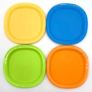 Tupperware Luncheon Plates Set of (4) Multicolor 3398B Microwave Reheatable NOS